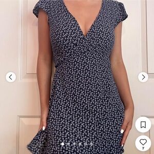 Brandy Melville navy blue Floral Dress size 2
